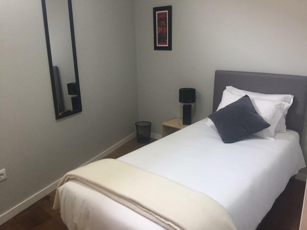 Aveiro Mizu Bed & Breakfast Luaran gambar